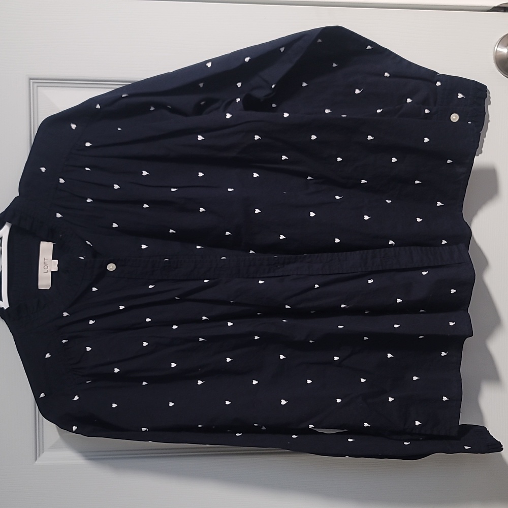 ❤️Womens Navy button up cotton blouse by Loft